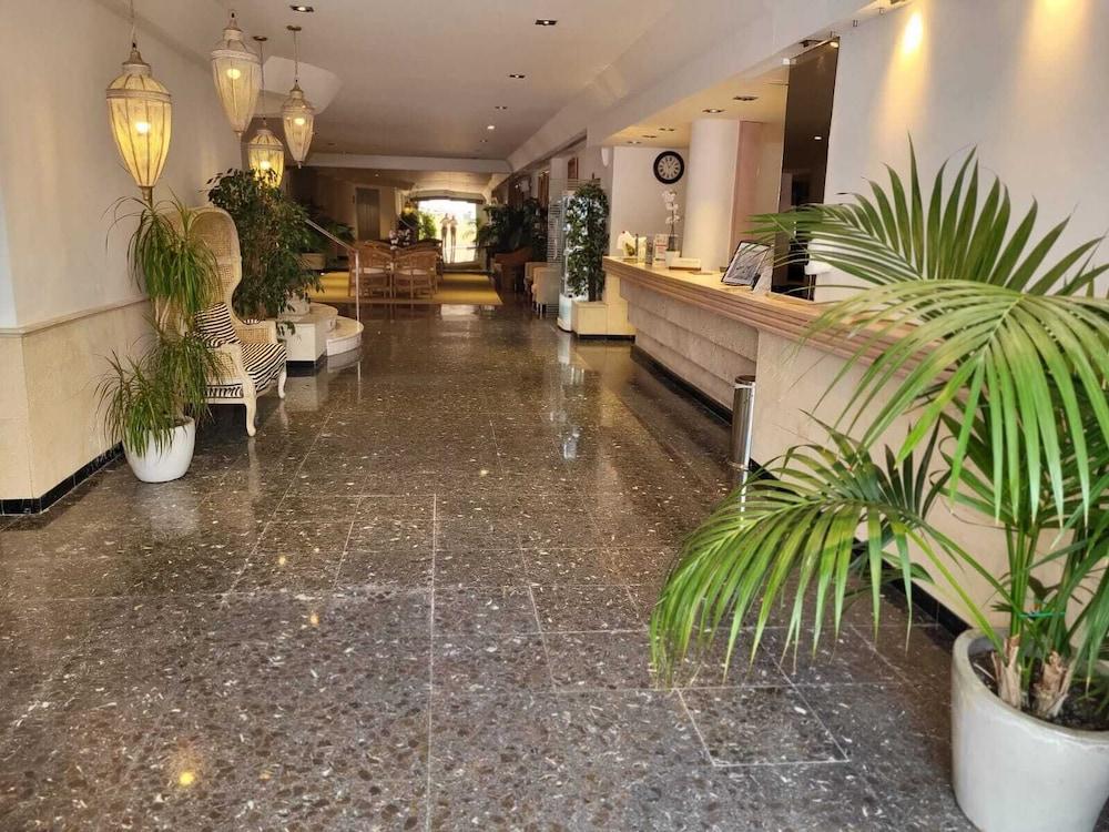 Hotel Roc Oberoy - Adults Only Peguera Exterior foto