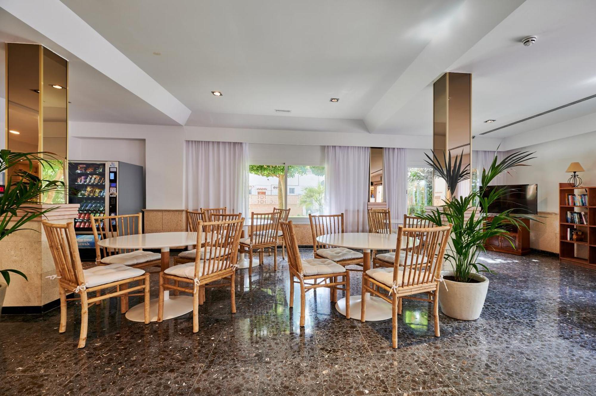 Hotel Roc Oberoy - Adults Only Peguera Exterior foto